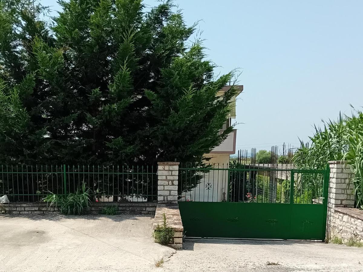 Margaret'S Guest House Mesopotam Екстериор снимка